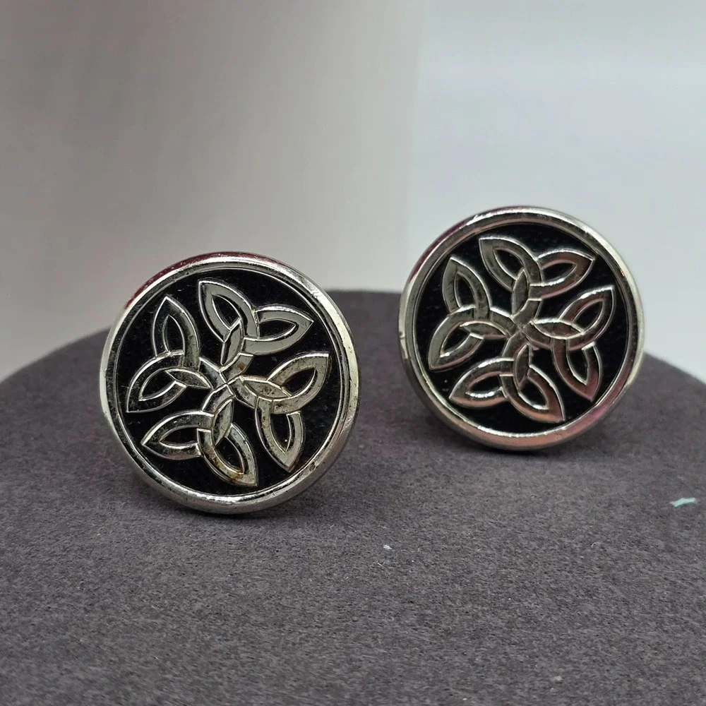 Foster Celtic Knot Cufflinks Silver Tone Round Men's Formal Wear Old Money